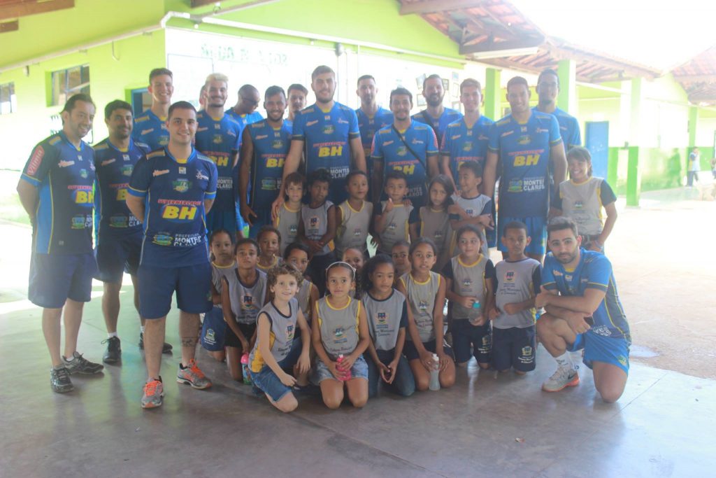 17880524_1942389452656012_4275442240302130140_o - montes claros vôlei